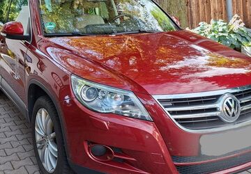 VW Tiguan 233.000 km 6.900 &euro; Schallenburg 99610