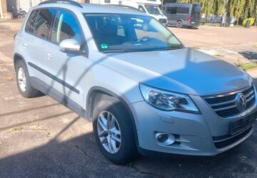 VW Tiguan 129.145 km 3.999 &euro; Erfurt 99092