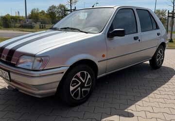 Ford Fiesta 98.685 km 1.890 &euro; Erfurt 99089