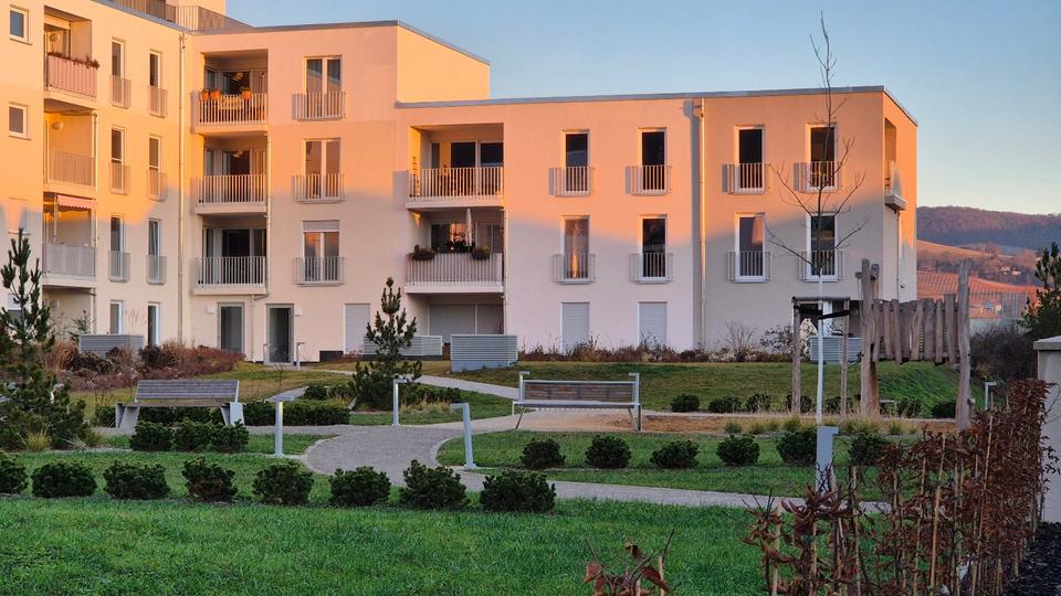Etagenwohnung Jena - 3 Zimmer, 95 m&sup2;, 1.330&euro; | Angebot:26373066