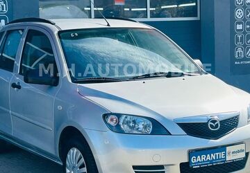 Mazda 2 81.000 km 3.990 &euro; Erfurt 99085