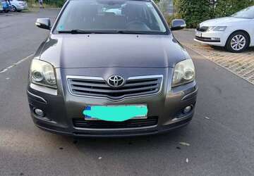 Toyota Avensis 145.031 km 2.150 &euro; Erfurt 99084