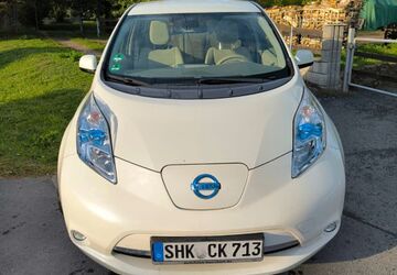 Nissan Leaf 102.000 km 3.500 &euro; Schöngleina 07646