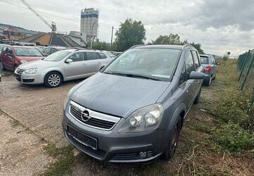 Opel Zafira 136.000 km 2.600 &euro; Jena 07751