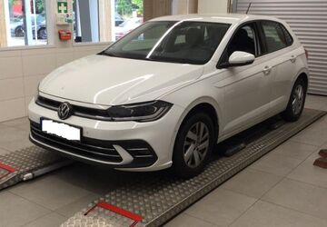 VW Polo 36.134 km 17.949 &euro; Erfurt 99098