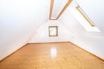 Dachgeschoßwohnung Jena - 3 Zimmer, 115 m&sup2;, 1.350&euro; | Angebot:23053763