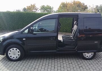VW Caddy 299.446 km 8.990 &euro; Isserstedt 07751