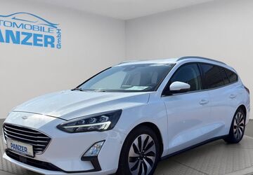 Ford Focus 122.500 km 9.990 &euro; Weimar 99425